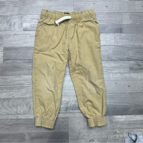 The Childrens Place Boys Khaki Jogger Pants 5 - Picture 1 of 5